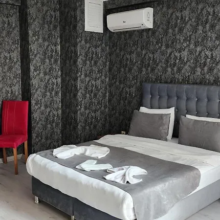 Taksim Royal & 3*